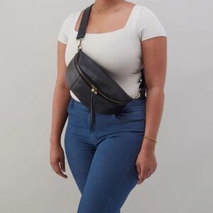 HOBO Hunter Medium Belt Bag In Black